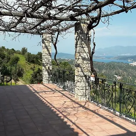 Сasa de vacaciones Naturehouse In Galatás